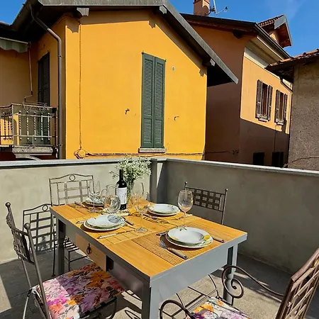 Casbah, Nel Cuore Di Menaggio